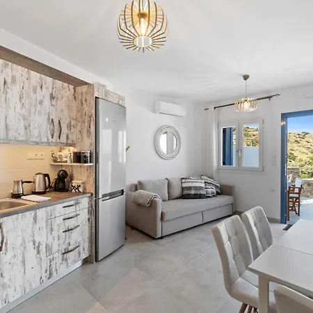 Seaside & Modern Flats By Explore Andros Piso Gialia Room photo