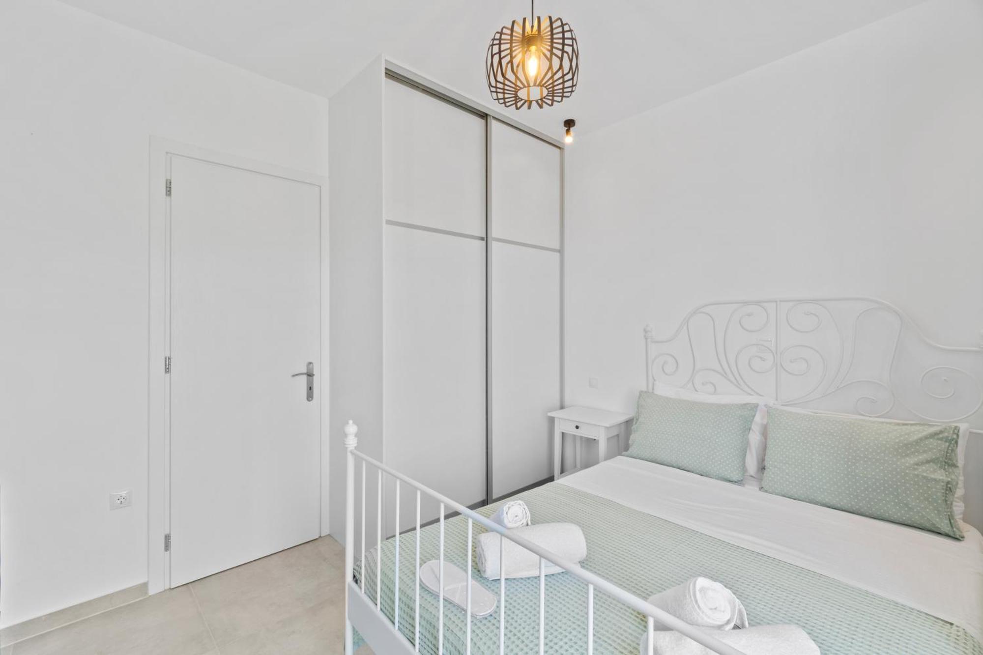 Seaside & Modern Flats By Explore Andros Apartment Piso Gialia