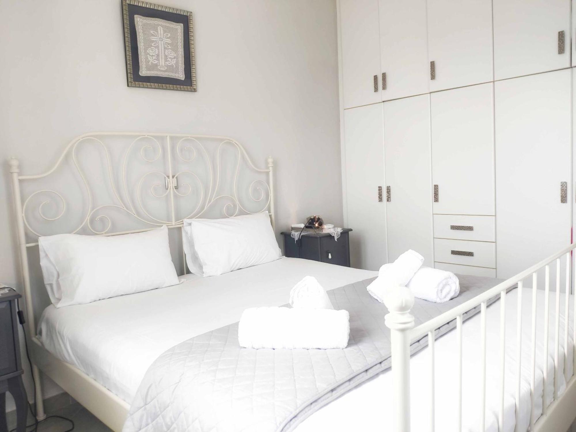 Seaside & Modern Flats By Explore Andros Apartment *
